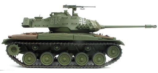 Scalehobbyist.com: M41G (NATO) Walker Bulldog by AFV Club