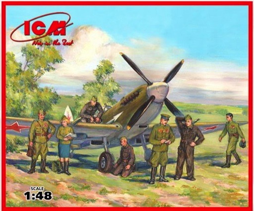 scale ICM 48802-1/48 Soviet Spitfire LF.IXE with Pilots & Ground personnel 