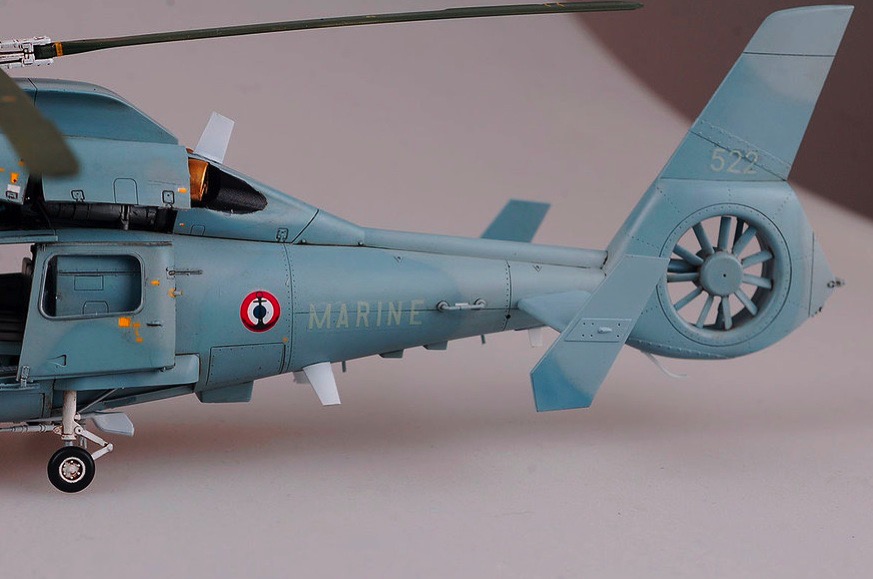 Scalehobbyist.com: SA.365f/AS.565sa Dauphin II by Kitty Hawk