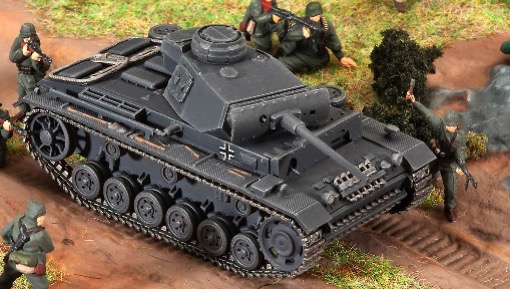Scalehobbyist.com: Stalingrad Battle Pz.Kpfw.III, T-34 and Figures 