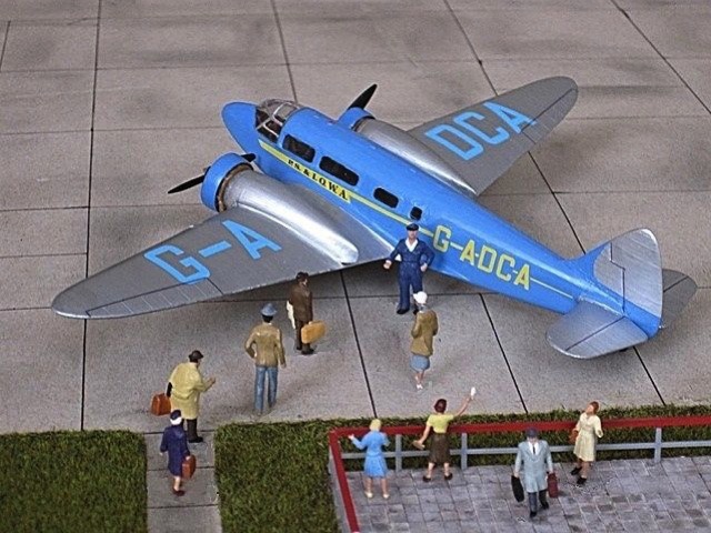 Scalehobbyist.com: Airspeed AS.6 Envoy Lynx by RS Models