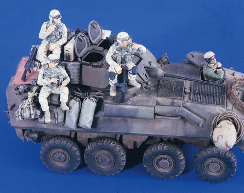 AFV Riders in Iraq War 2365 Verlinden 1/35 US HMMWV Humvee Crew 3 Figures AFV Riders in Iraq War 2365 Verlinden 1/35 US HMMWV Humvee Crew 3 Figures